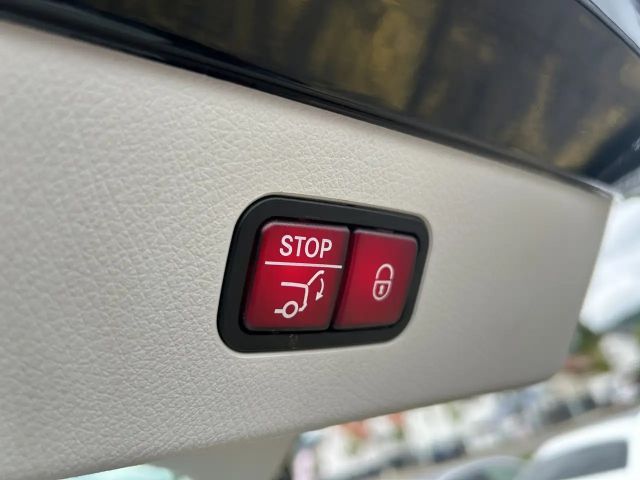 Mercedes-Benz EQS 580 Sedan