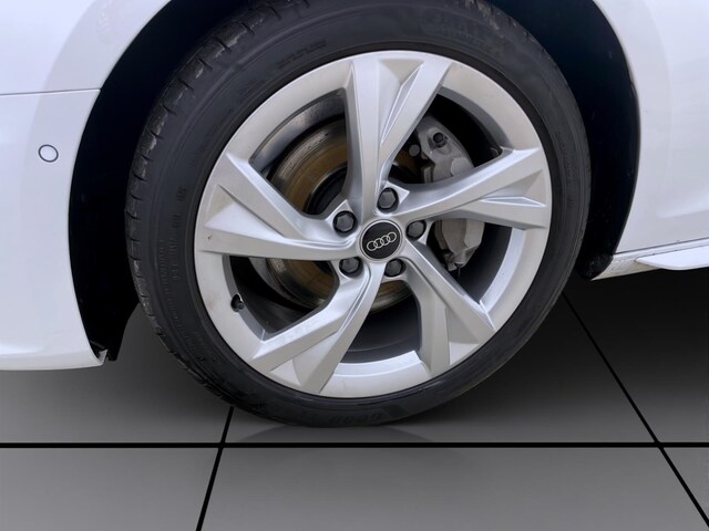 Audi A4 40 TDI Avant Quattro S-Line S-Tronic