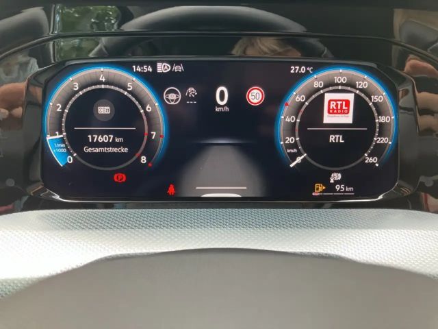 Volkswagen Golf 1.5 TSI Golf VIII Variant