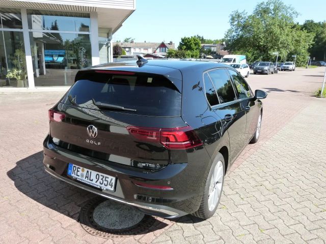 Volkswagen Golf 1.5 eTSI DSG Style