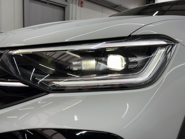 Volkswagen Taigo 1.5 TSI DSG R-Line