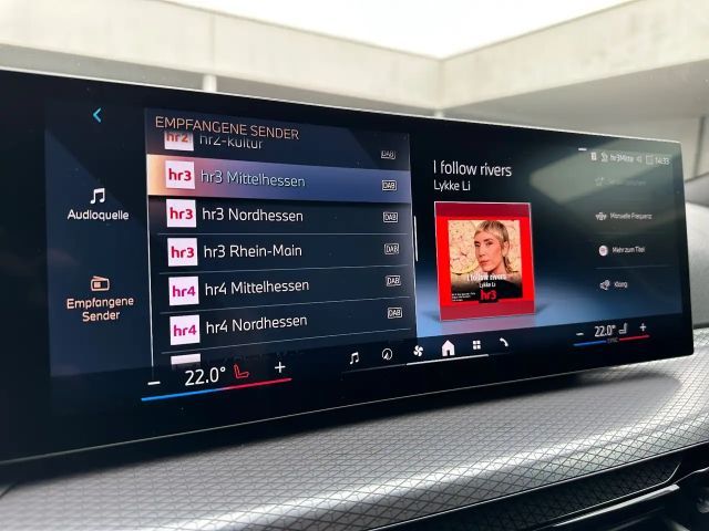 BMW 320 320i M-Sport Sedan xDrive