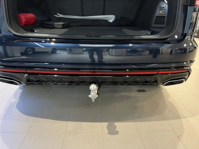 Volkswagen Touareg 4Motion R-Line