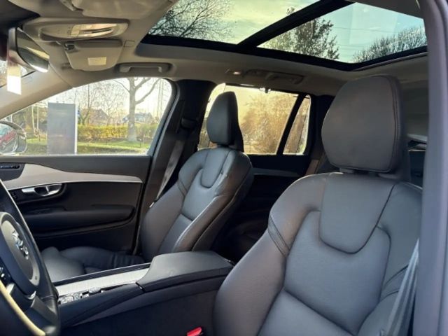 Volvo XC90 AWD Dark Plus T8