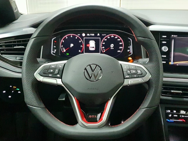 Volkswagen Polo 2.0 TSI DSG GTI