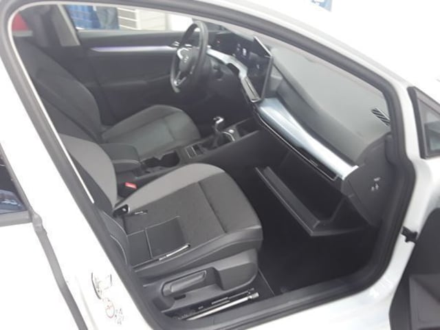 Volkswagen Golf 1.5 TSI Golf VIII