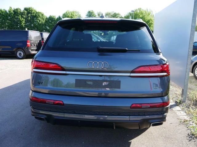 Audi Q7 45 TDI S-Line