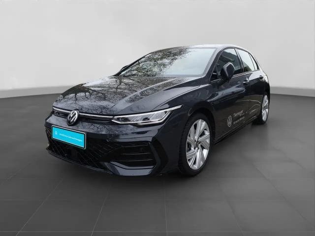 Volkswagen Golf 1.5 eTSI DSG R-Line