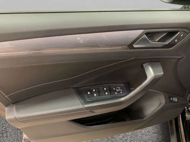 Volkswagen T-Roc 1.5 TSI DSG Style