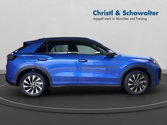 Volkswagen T-Roc 1.5 eTSI DSG R-Line