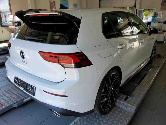 Volkswagen Golf 2.0 TSI DSG GTI Golf VIII Style