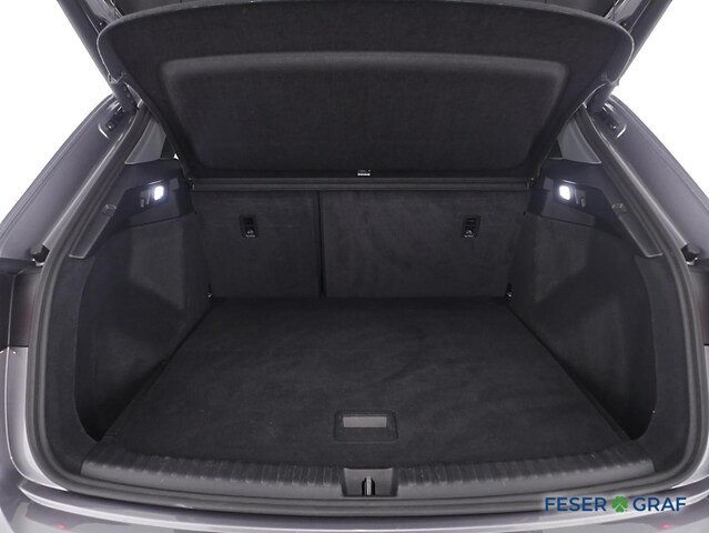 Audi Q4 e-tron SUV 45 e-tron Audi Q4 e-tron