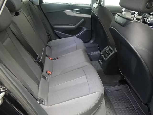 Audi A4 35 TDI Avant S-Tronic