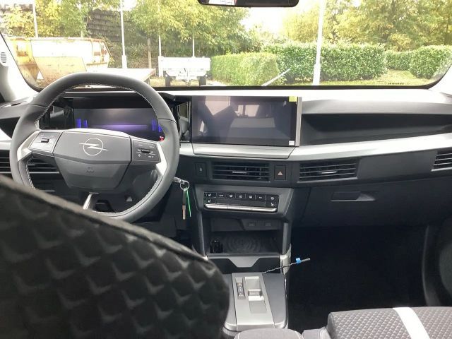 Opel Frontera Edition