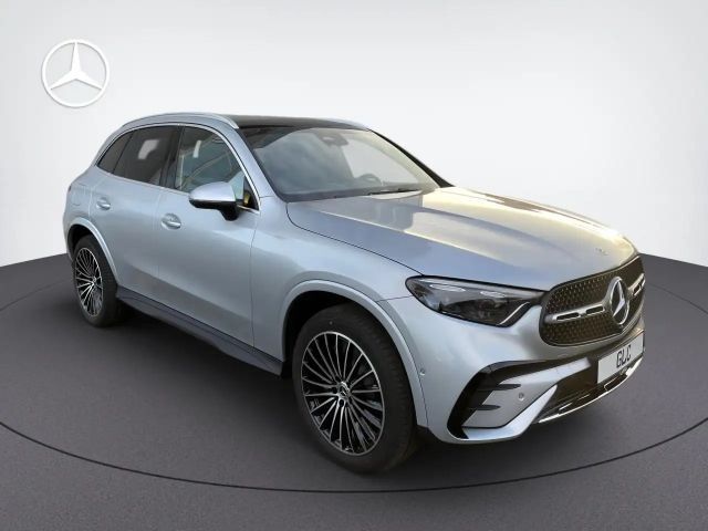 Mercedes-Benz GLC 300 4MATIC AMG Line