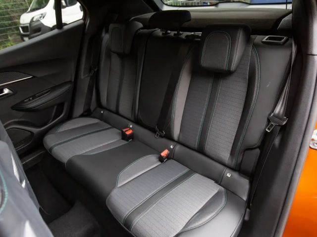 Peugeot 2008 Allure Pack EAT8 PureTech