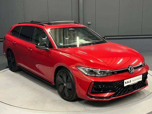 Volkswagen Passat R-Line Style Variant