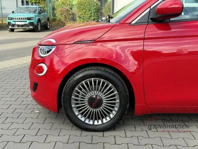 Fiat 500e RED