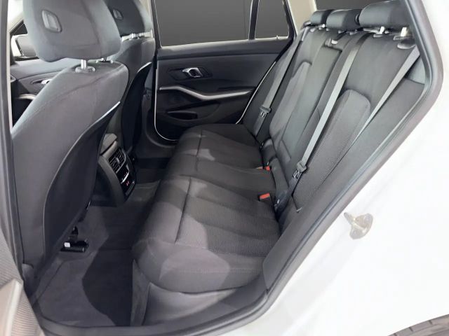 BMW 318 318i Touring