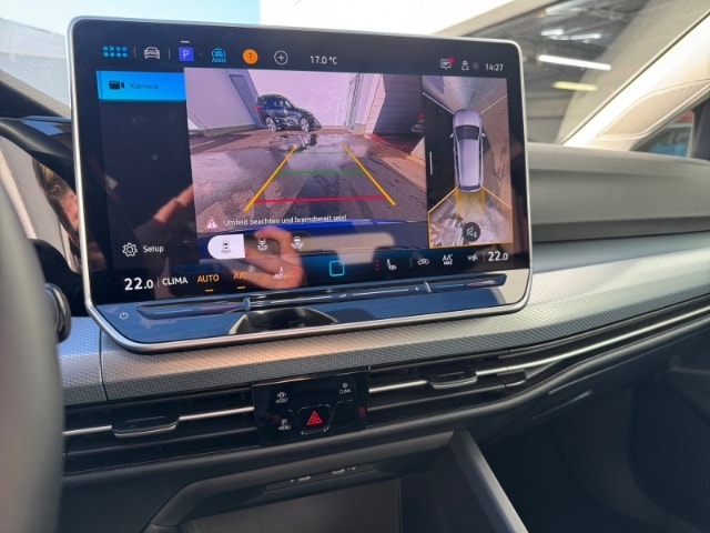 Volkswagen Golf 1.5 eTSI DSG Variant