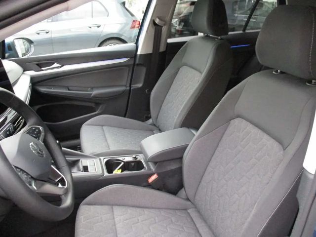 Volkswagen Golf 1.5 TSI Golf VIII Life