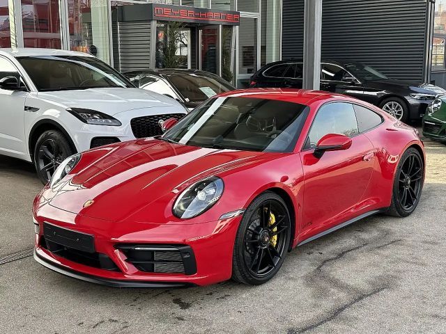Porsche 911 Carrera Coupé GTS