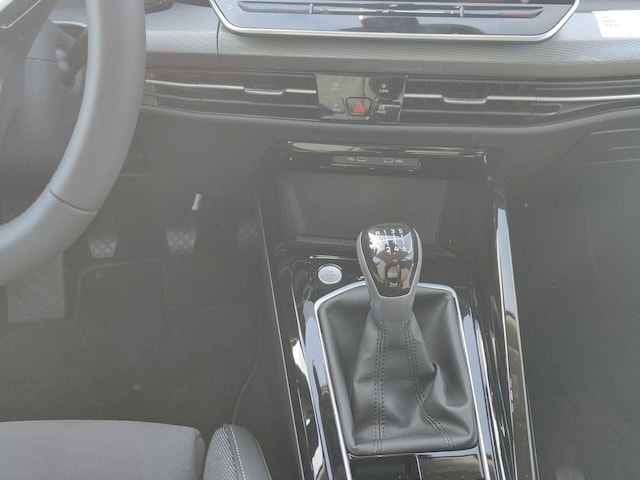 Volkswagen Golf Style