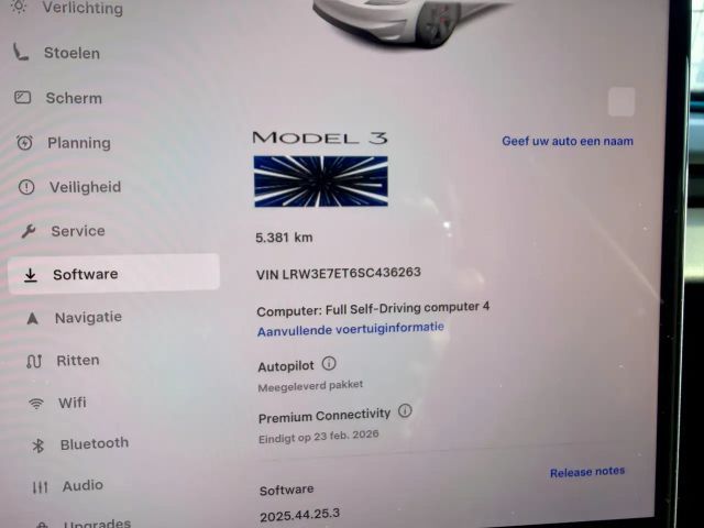 Tesla Model 3 Performance