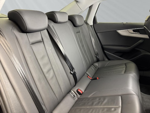 Audi A4 40 TDI S-Tronic Sedan