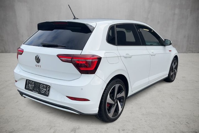 Volkswagen Polo 2.0 TSI DSG