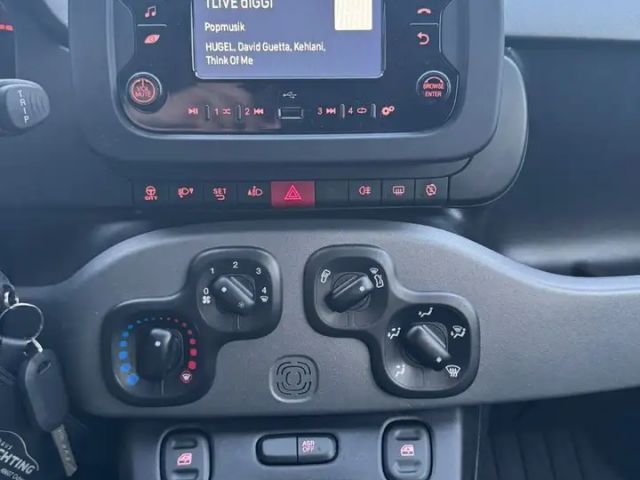 Fiat Panda Base Hybrid