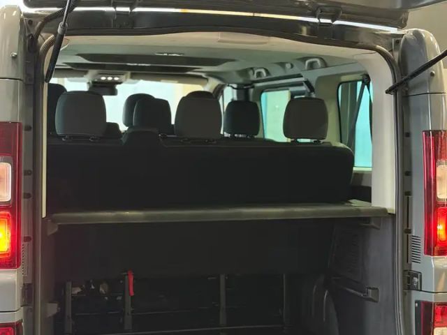 Renault Trafic Blue L1H1 Techno dCi 150