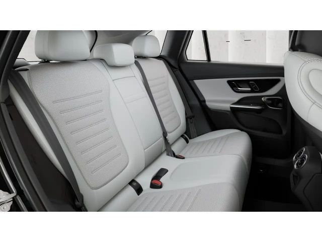 Mercedes-Benz GLC 300 AMG Line