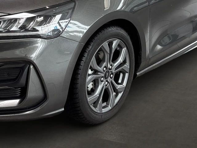 Ford Focus ST Line Wagon