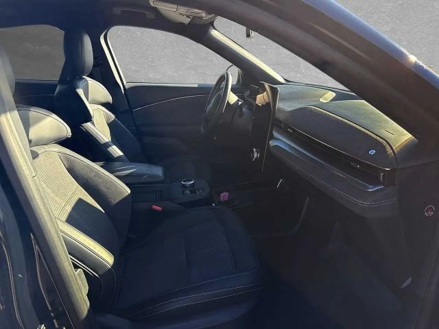 Ford Mustang Mach-E AWD GT