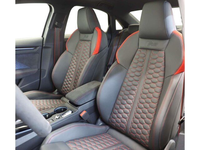 Audi RS3 Quattro S-Tronic Sedan