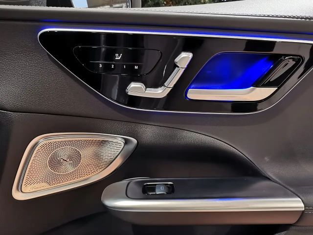 Mercedes-Benz C 300 4MATIC AMG Line