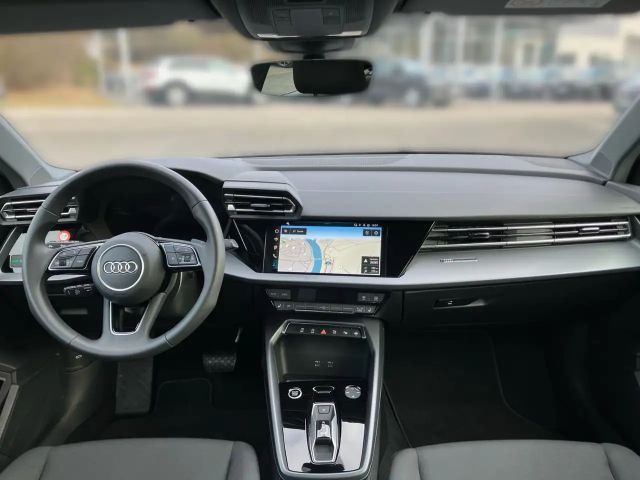 Audi A3 35 TFSI S-Tronic Sedan