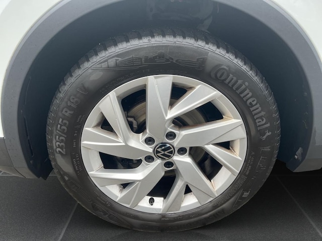 Volkswagen Tiguan Tiguan Active 1,5 TSI 6-Gang | ACC | AirStop-Ganzjahresreifen auf 18" | Ambientebeleuchtung | Anschl
