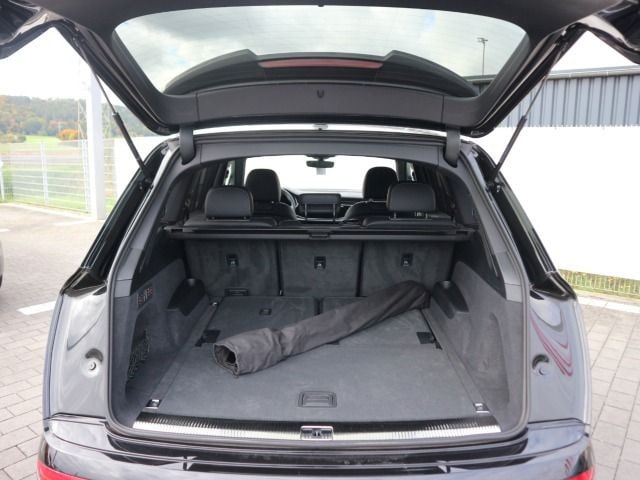 Audi Q7 50 TDI Quattro S-Line