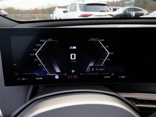 BMW M6 0 iX Pano+AHK+Sitzhzg.+LED