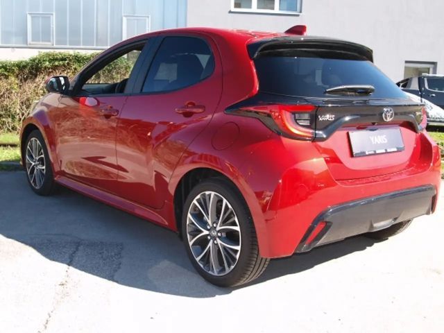 Toyota Yaris Hatchback Lounge