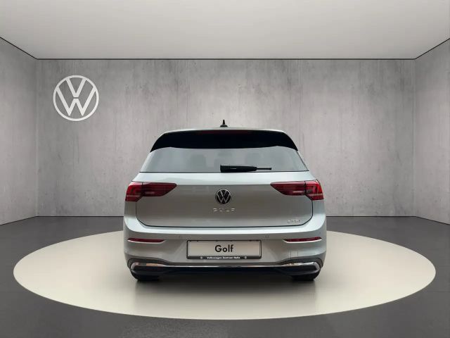 Volkswagen Golf 1.5 eTSI DSG Golf VIII
