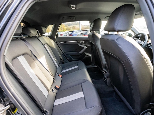 Audi A3 30 TFSI S-Tronic Sportback