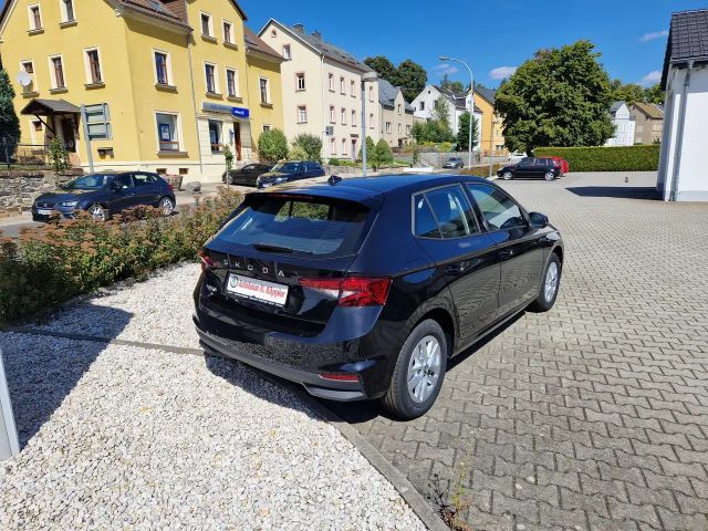 Skoda Fabia 130 Jahre Edition   AHZV, 5 J. Garantie, SmartLink