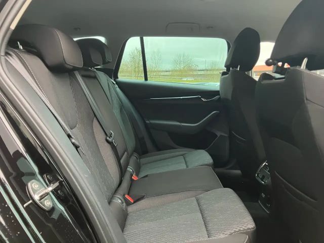 Skoda Octavia 2.0 TDI Clever Combi