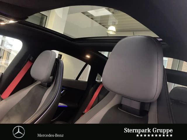 Mercedes-Benz EQE 43 4MATIC AMG Line Sedan