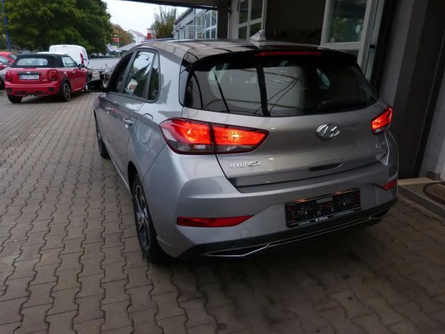 Hyundai i30 AUT. APPLE SHZ LHZ KLIMAAUT. KAMERA