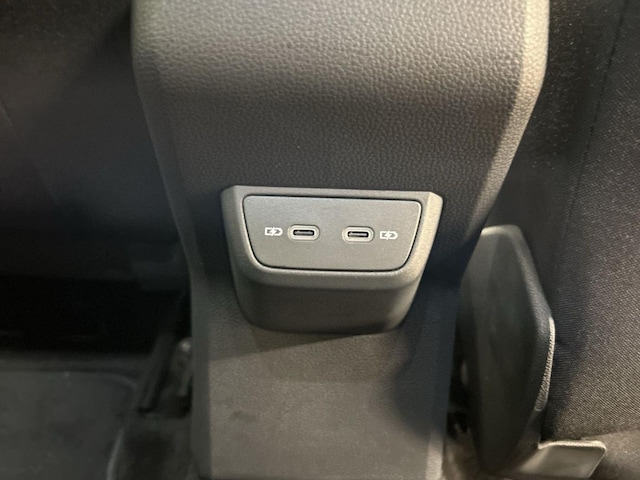 Volkswagen Polo 1.0 TSI DSG R-Line