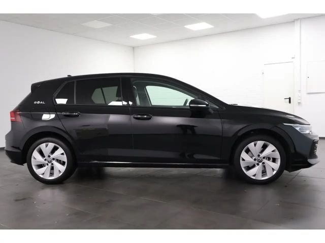 Volkswagen Golf 1.5 eTSI DSG Golf VIII